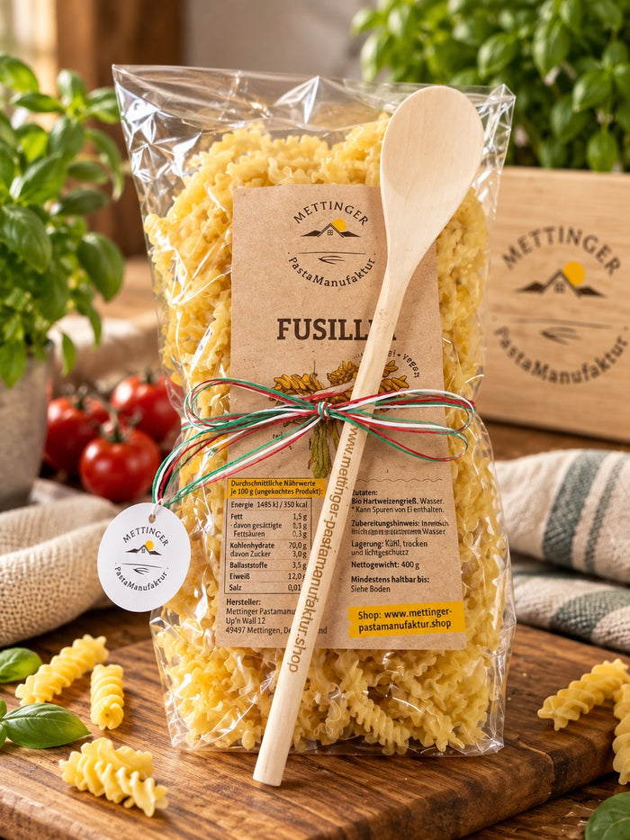 Pasta Geschenkset mit Fusilli und Mettinger Pastamanufaktur Kochlöffel